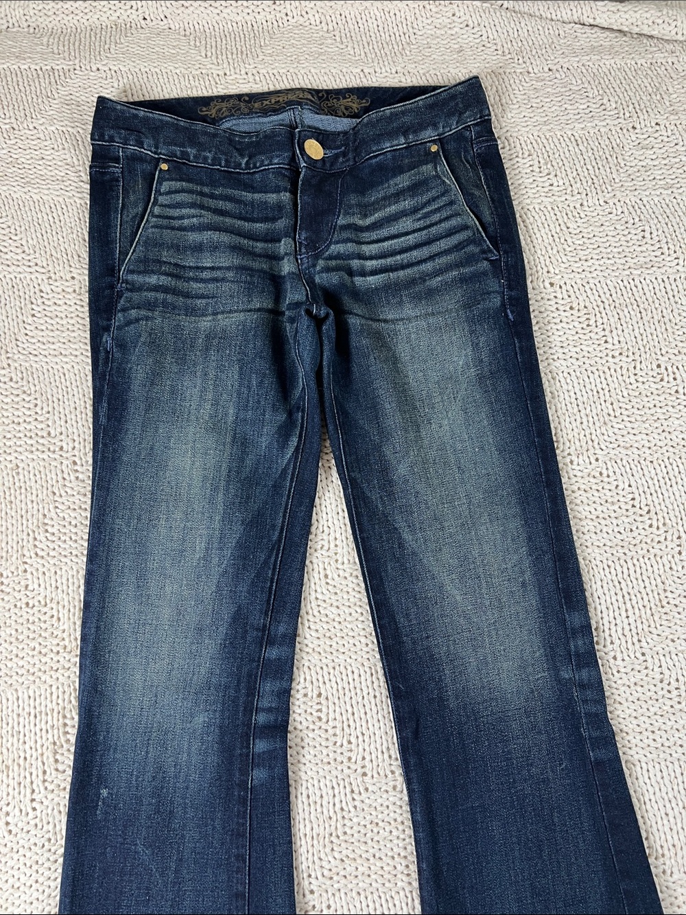 Express Stella Slim Flare Low-rise Regular Fit Jeans Size 0 - Picture 2 of 14